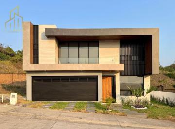 Casa · 285m² · 3 Recámaras · 2 Estacionamientos · Casa Nueva en Venta en Punta Tiburón