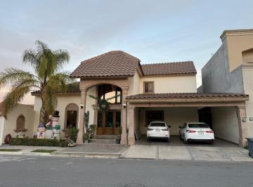Casa · 433m² · 3 Recámaras · 2 Estacionamientos · Casa Venta San Patricio Plus Al Norte Saltillo