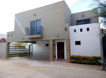 Casa · 256m² · 3 Recámaras · 2 Estacionamientos · Casa en Renta Ex Hacienda Los Angeles Torreon