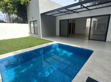 Casa · 247m² · 4 Recámaras · 2 Estacionamientos · Casa en Fraccionamiento en Centro Jiutepec Jiutepec - Maz - 2547 - Fr