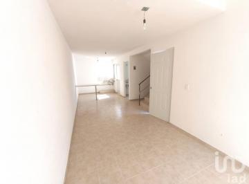 Casa · 66m² · 2 Recámaras · 1 Estacionamiento · Casa en Venta en Villas Residenciales en Tlayecac, Morelos