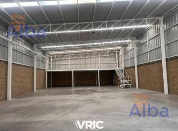 Nave industrial · 376m² · 4 Estacionamientos · Renta de Bodega en Cobalto Poniente