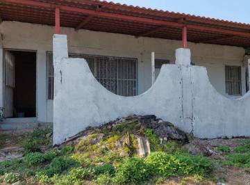 Casa de 2 habitaciones, Córdoba · Casa con 160 m² Superficie de Terreno, 2 Recámaras en Venta en Las Arboledas