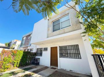 Casa de 3 habitaciones, Aguascalientes · Casa en Venta en Aguascalientes, Fracc La Trinidad