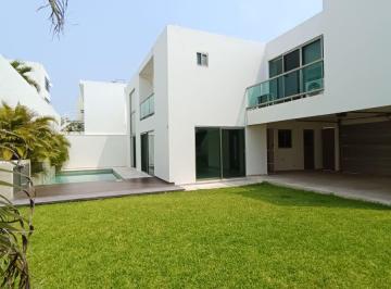 Casa de 3 habitaciones, Alvarado · En Venta Casa con Alberca en Lomas del Sol Riviera Veracruzana