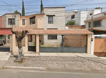 Casa de 4 habitaciones, Corregidora · Casa con 230 m² Superficie de Terreno y 4 Recámaras en Venta, Tejeda