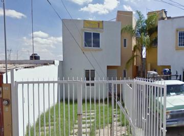 Casa de 2 habitaciones, Salamanca · Casa en Venta en Col. Las Reynas Salamanca Gto