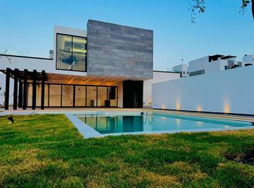Departamento de 2 habitaciones, El Marqués · Departamento en Venta con Vista Al Campo de Golf en Zibata Queretaro