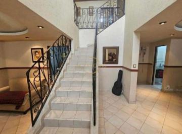 Casa · 296m² · 3 Recámaras · 3 Estacionamientos · Casa en Venta en Residencial Fresnos del Lago, San Nicolás de Los Garza, N. L.