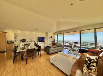 Casa de 4 habitaciones, Tijuana · Residencia en Venta en Cumbres de Juárez