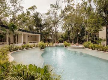 Casa · 289m² · 4 Recámaras · 2 Estacionamientos · Casa Estilo Tulum de 4 Recámaras con Alberca Privada en Maki Tulum