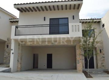 Casa · 342m² · 3 Recámaras · Casa en Venta en Santiago