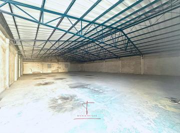 Bodega comercial , Puebla · Se Renta Bodega Comercial Frente a Hospital Militar