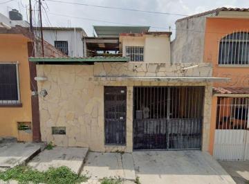 Casa de 3 habitaciones, Tuxtla Gutiérrez · Casa en Venta en Colonia Jardines del Pedregaltuxtla Gutierrez, Chiapas