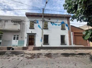 Casa de 8 habitaciones, San Pedro Tlaquepaque · Casa en Renta en Santa Anita - Francisco I. Madero 187