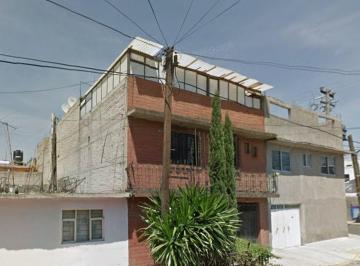 Casa en Venta de 5 habitaciones La Perla · Venta en La Colonia La Perla, Nexahualcoyotl