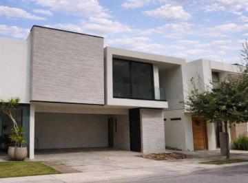 Casa de 4 habitaciones, San Luis Potosí · Casa de Lujo con 3 Niveles - $9.6 Mdp