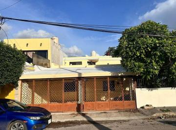 Casa de 4 habitaciones, Mérida · Casa en Venta en Fraccionamiento Limones