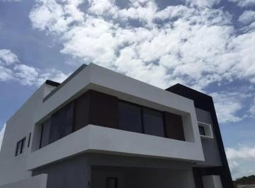 1 · Residencia en Venta - Fracc. Punta Tiburón, Alvarado Veracruz