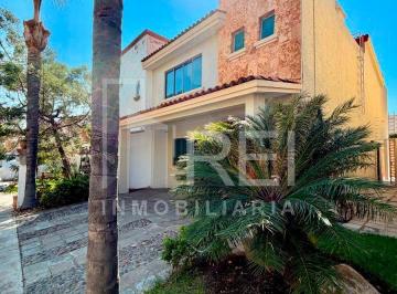 Casa 183m² Venta Coto Nueva Galicia · Casa en Venta Nueva Galicia Coto Coruña