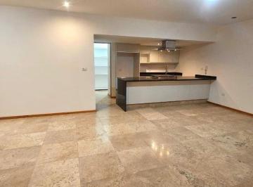 Departamento · 228m² · 3 Recámaras · 2 Estacionamientos · Departamento en Venta Club de Golf La Loma