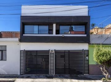 Casa de 4 habitaciones, Morelia · Casa en Venta, Col Melchor Ocampo. Morelia, Michoacan
