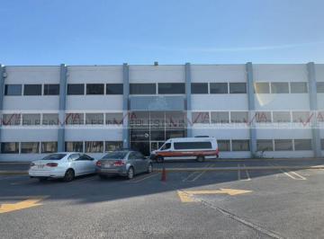 Oficina · 500m² · 1 Recámara · 13 Estacionamientos · Oficina en Renta en Nogalar