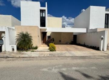 Casa · 228m² · 4 Recámaras · 2 Estacionamientos · Casa en Venta en Praderas del Mayab, Conkal, Yucatán - (4)