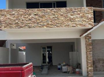 Casa de 3 habitaciones, Alvarado · Casa en Venta Residencial El Sendero Riviera Veracruzana