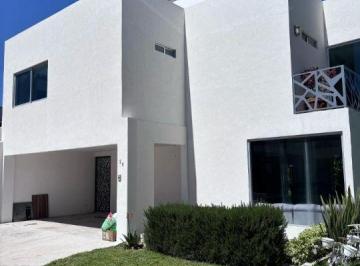 Casa de 3 habitaciones, San Pedro Cholula · Atras de Plaza San Diego El Lucero