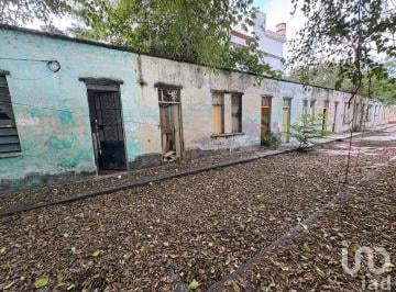 Casa · 555m² · 24 Recámaras · Excelente Oportunidad de Inversión Para Remodelar en El Centro de Mérida