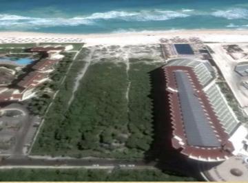 Terreno / Lote · 23700m² · Venta de Terreno en La Zona Hotelera de Cancún