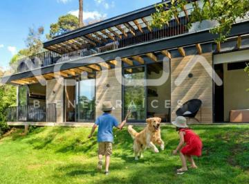 Casa en condominio de 4 habitaciones, Valle de Bravo · Casa en Rancho Avandaro Vista Al Rio
