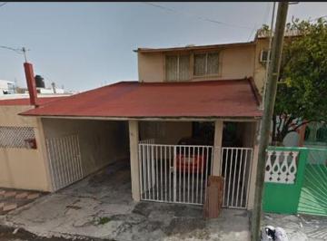 Casa de 4 habitaciones, Boca del Río · Casa en Venta en Fracc. Hipico Boca del Roio Veracruz