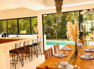 Casa · 3 Recámaras · 2 Estacionamientos · Casa Tulum