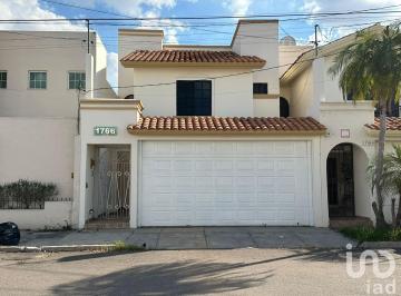 Casa · 184m² · 3 Recámaras · 2 Estacionamientos · Casa Venta en La Campiña Residencial de Culiacán, Sinaloa– Ideal y Seguro Para Vivir o Invertir