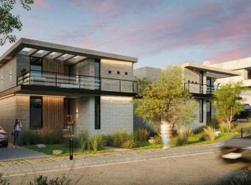 Casa de 4 habitaciones, Los Cabos · Casa de Dos Plantas con Terraza y Jardín, en Venta, El Tezal, Cabo San Lucas