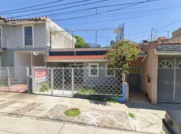 Casa de 3 habitaciones, Zapopan · Venta de Casa en Arcos de Zapopan, Jal