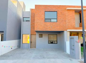 Casa · 220m² · 3 Recámaras · 2 Estacionamientos · Venta de Casa en El Condado, Corregidora Querétaro - (4)
