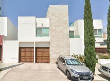 Casa de 3 habitaciones, San Luis Potosí · Casa en Venta en Villa Magna San Luis Potosi Slp