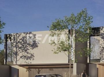 Casa de 3 habitaciones, Querétaro · Casa en Venta en Valles, Lomas del Campanario Norte, Quéretaro. con Jardín y Cuarto de Servicio