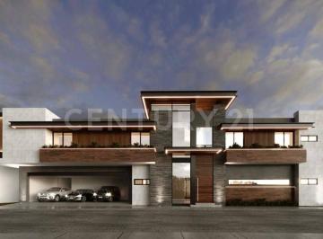 Casa · 1029m² · 3 Recámaras · 3 Estacionamientos · Sierra Alta 1a Etapa - Monterrey