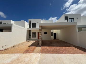 Casa de 4 habitaciones, Conkal · Casa en Venta en Conkal