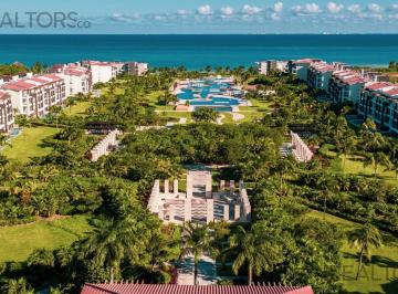 Villa · 245m² · 3 Recámaras · 2 Estacionamientos · Villa en Mareazul