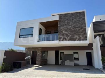 Casa · 426m² · 4 Recámaras · 3 Estacionamientos · Bosques de Las Misiones - Santiago