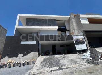 Casa · 458m² · 3 Recámaras · 3 Estacionamientos · Casa en Venta en Bosques de Las Misiones, Sector Reserva