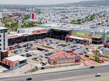 Local comercial · Local Comercial en Renta en El Refugio Queretaro Gps