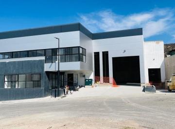 Nave industrial · 815m² · Nave Industrial en Renta 815 m² Cerca del Parque Industrial Querétaro Gps