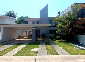 Casa en condominio de 4 habitaciones, Zapopan · Residencia en El Bosque Bugambilias Villa San Andrés $12,000,000
