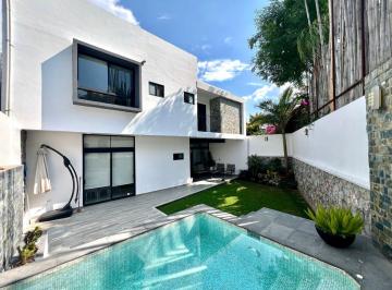 Casa de 3 habitaciones, Jiutepec · Casa en Venta en Fraccionamiento Las Fincas